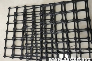 礦用塑料土工格柵是什么，其特點(diǎn)及應(yīng)用領(lǐng)域